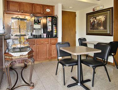 Super 8 By Wyndham Ruston Motel Restaurante foto